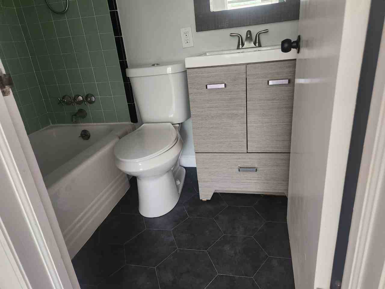 417 N Cedar St #NA - Photo 7 of 14