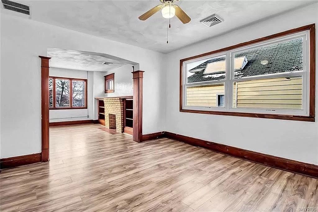 119 Hedwig Ave - Photo 2 of 12