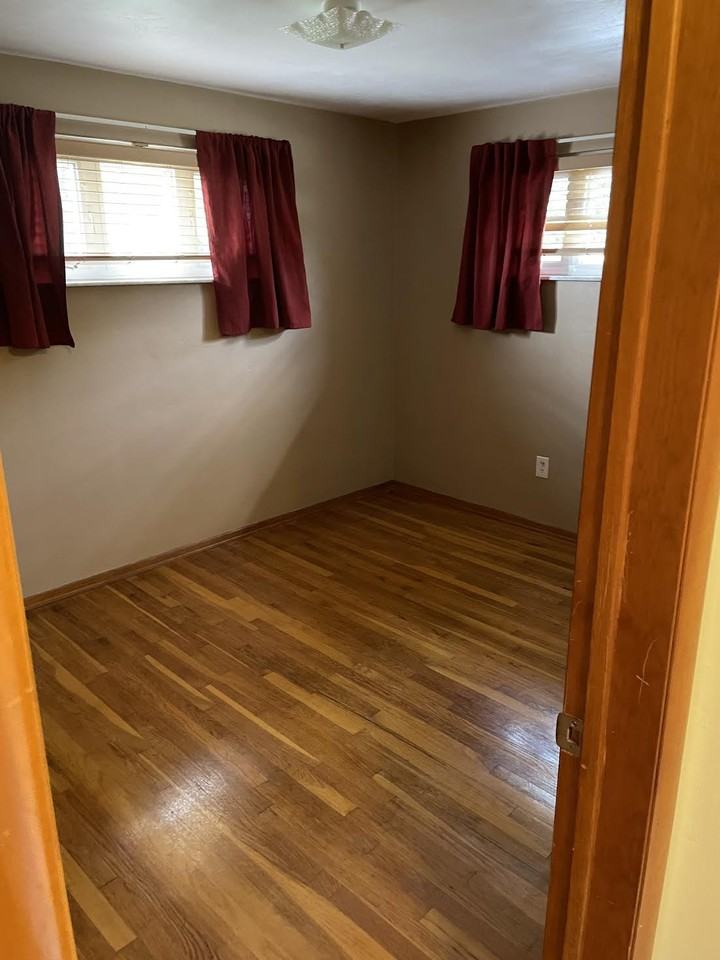 520 New Haven Dr #NA - Photo 7 of 16