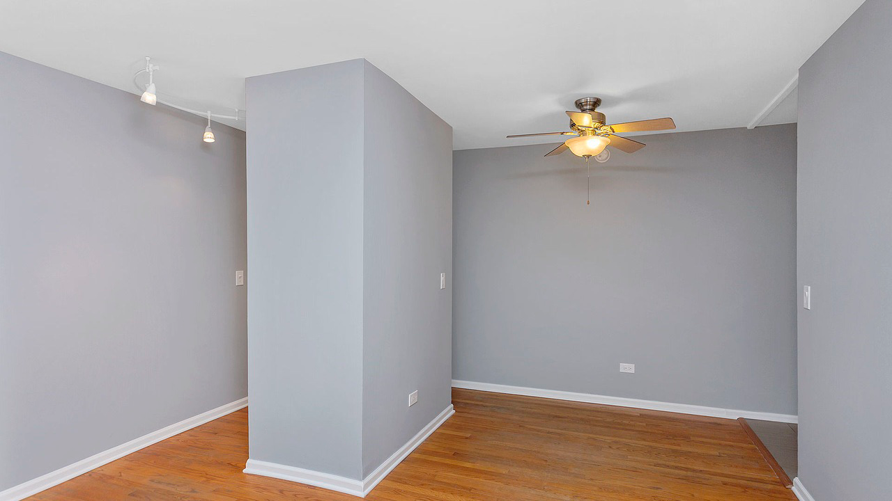 5950 N Kenmore Ave #307 - Photo 5 of 12
