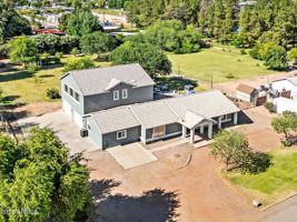 featured image of 6634 N 176th Ave