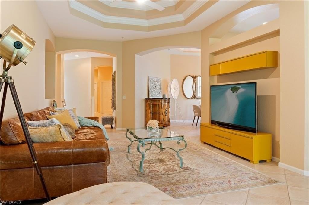 10000 Valiant Ct Apt 201 - Photo 7 of 48