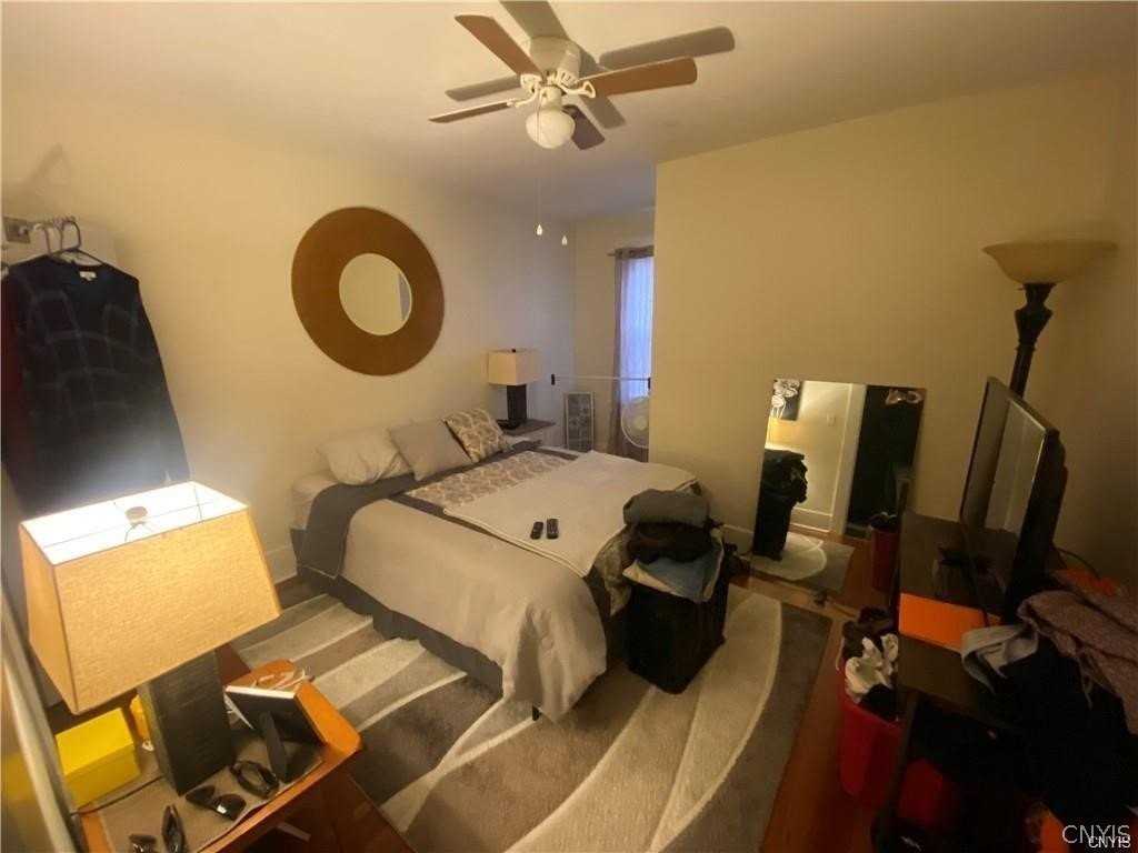 1012 Cadillac St #4 - Photo 2 of 8