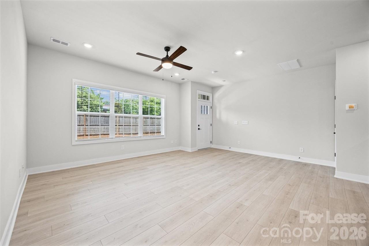 720 Pinecone Dr #23 - Photo 4 of 11