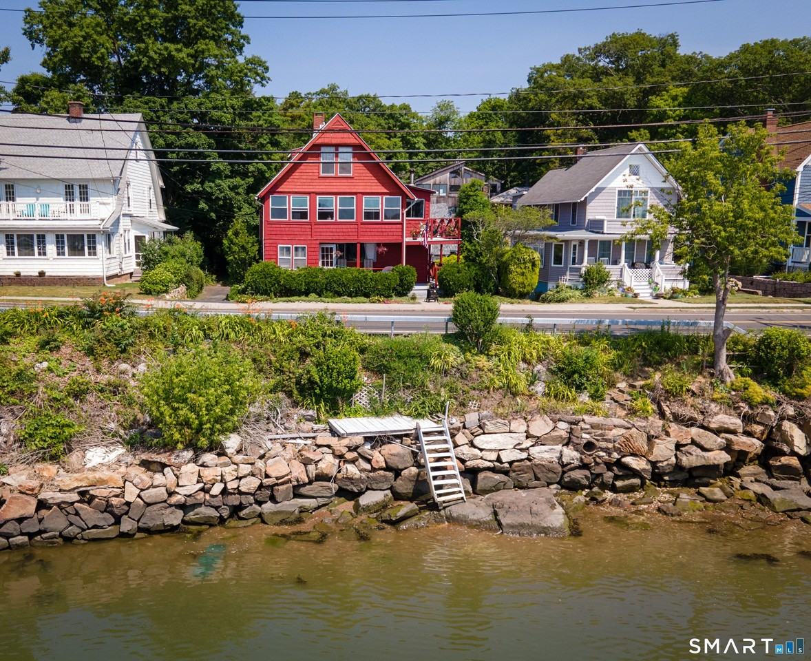 198 Shore Dr #2 - Photo 2 of 16