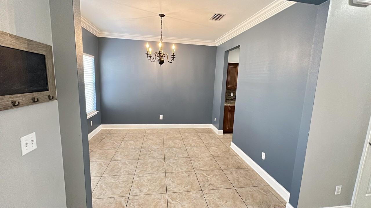 118 Jonquil Ave Nw - Photo 4 of 36