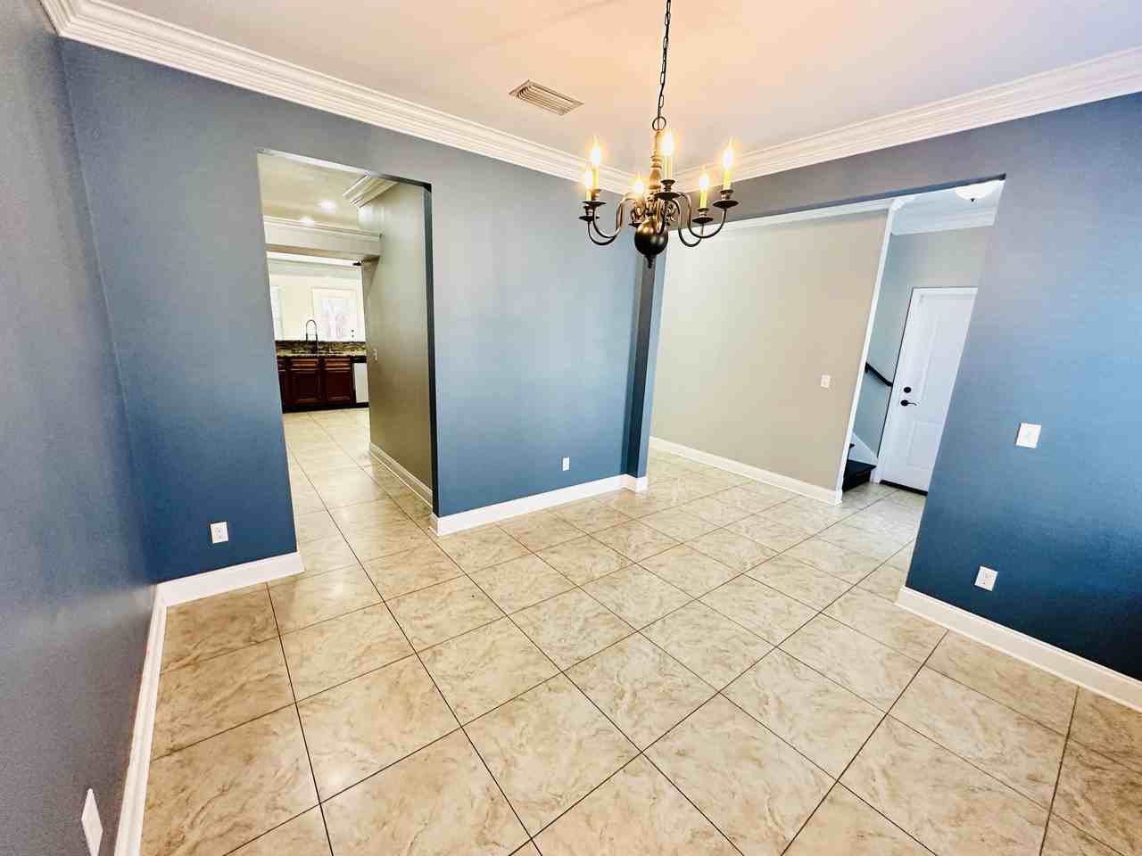 118 Jonquil Ave Nw - Photo 5 of 36