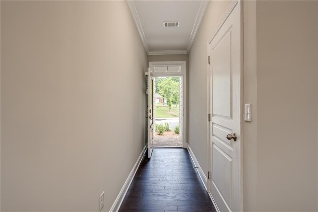 1856 Terrewood Dr Ne - Photo 5 of 37