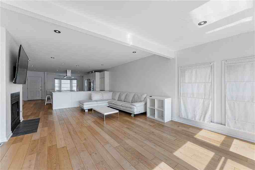 908 Lenox Hill Ct Ne - Photo 6 of 25
