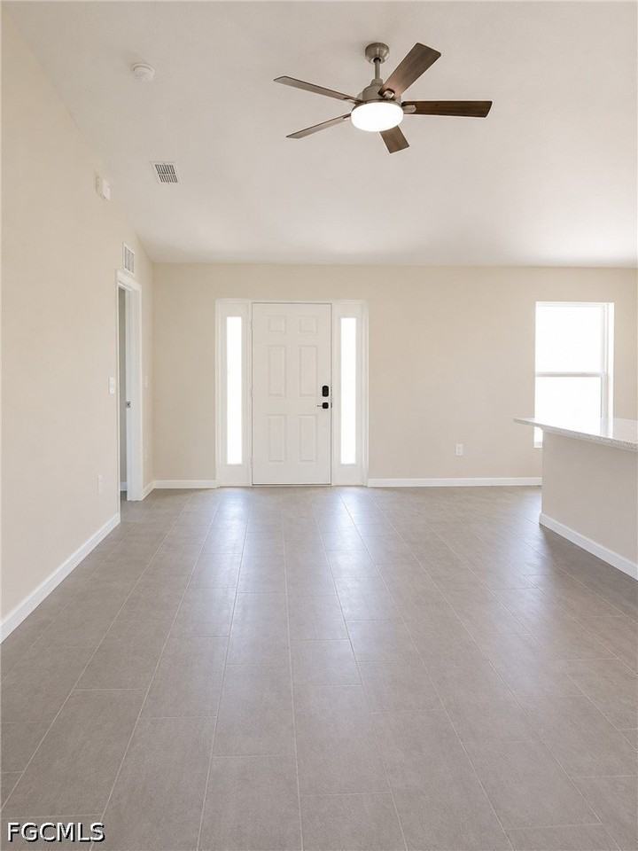 1501 Ne 43rd Ter - Photo 5 of 28
