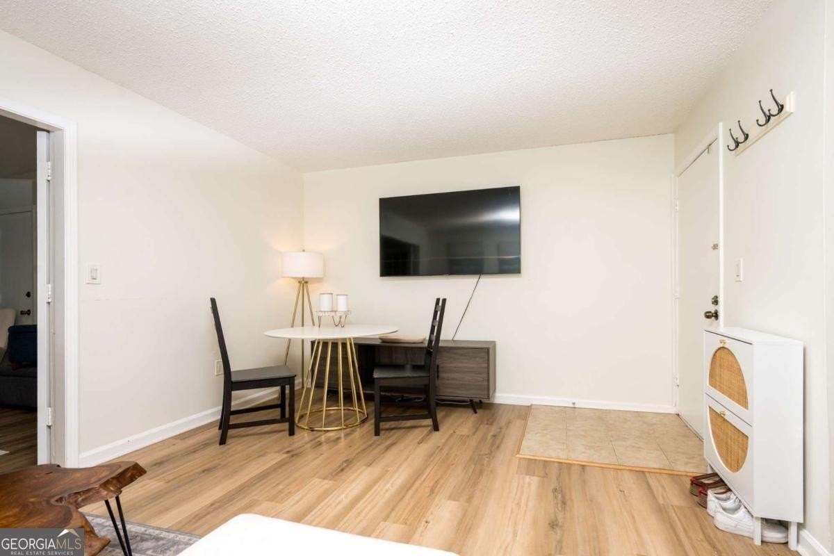127 Lablanc Way Nw - Photo 4 of 26