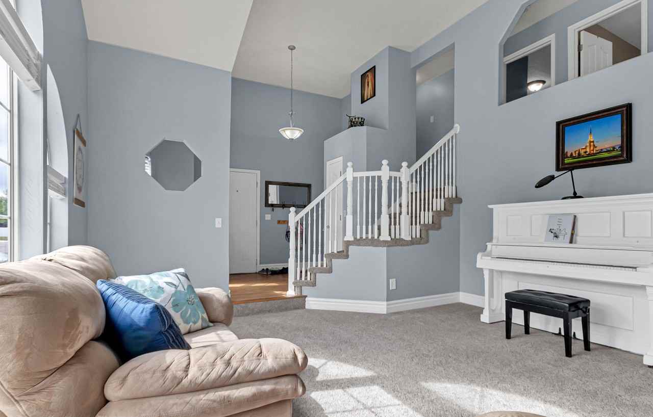 11134 S Hawkwood Dr #1 - Photo 2 of 25