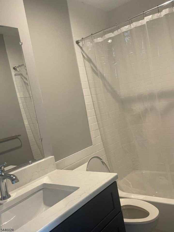 320 S Main St #3 - Photo 6 of 6