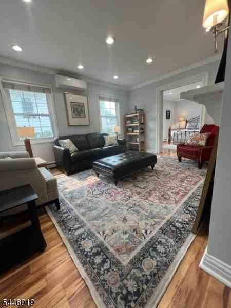 103 Baker St #1 - Photo 4 of 19
