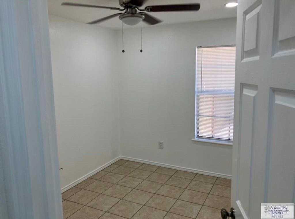 6846 Greystone Dr - Photo 7 of 10