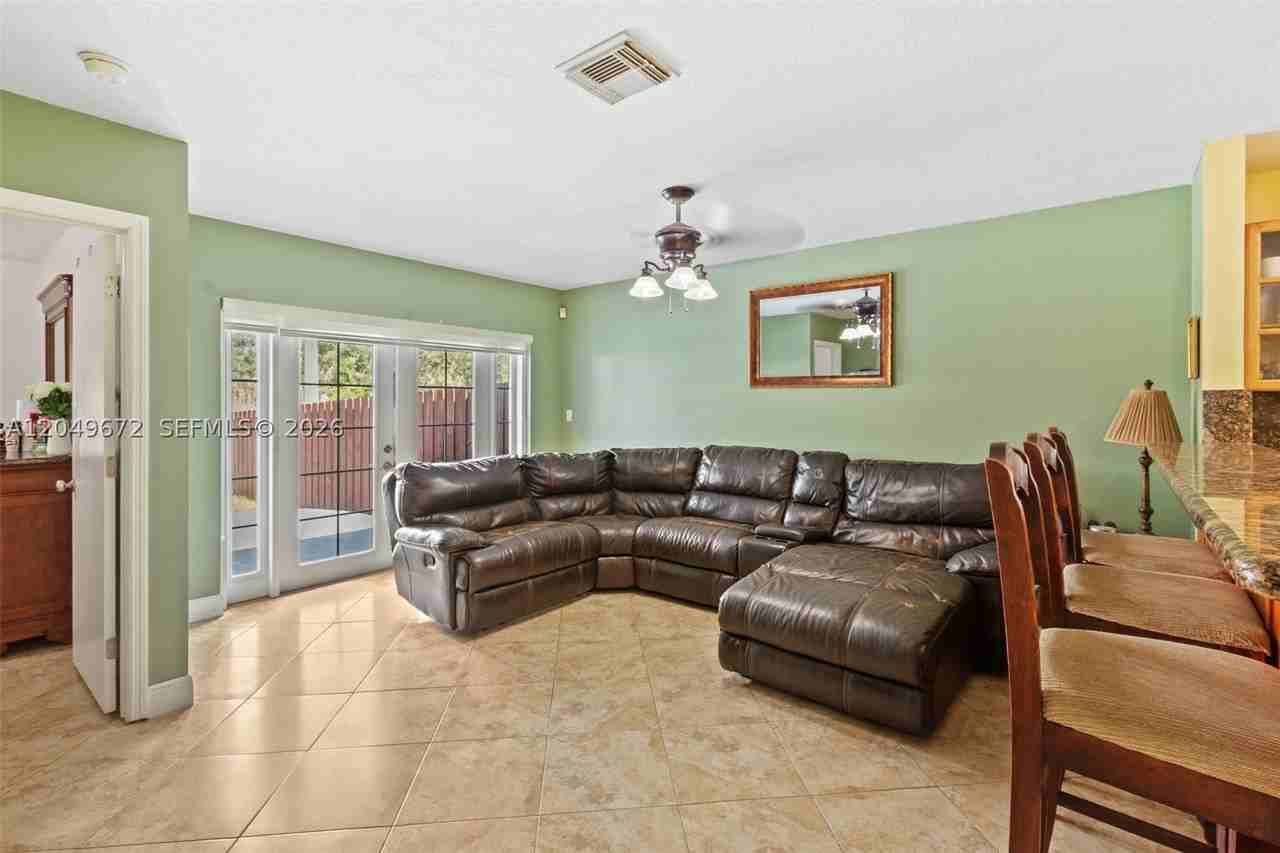 3344 Sw 156th Ct #3344 - Photo 3 of 25