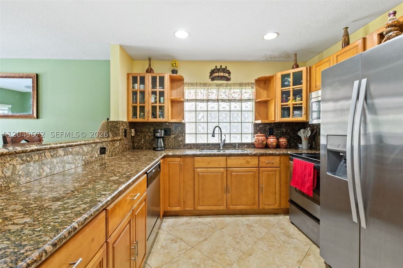 3344 Sw 156th Ct #3344 - Photo 7 of 25