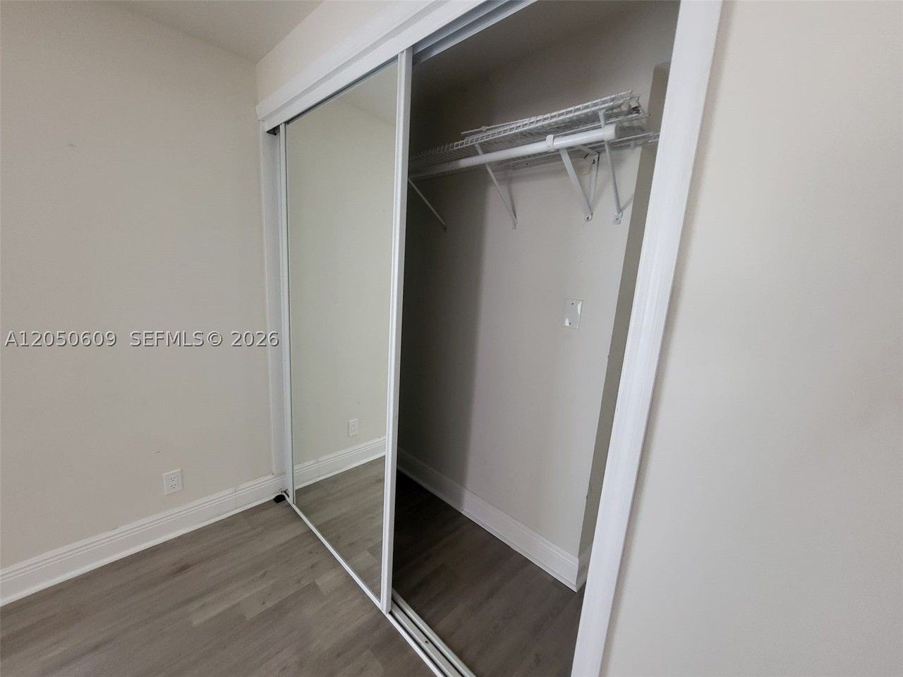 3700 Ne 13th Ter #1 - Photo 7 of 16