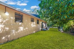 16420 Ne 5th Ave #000 - Photo 1 of 1