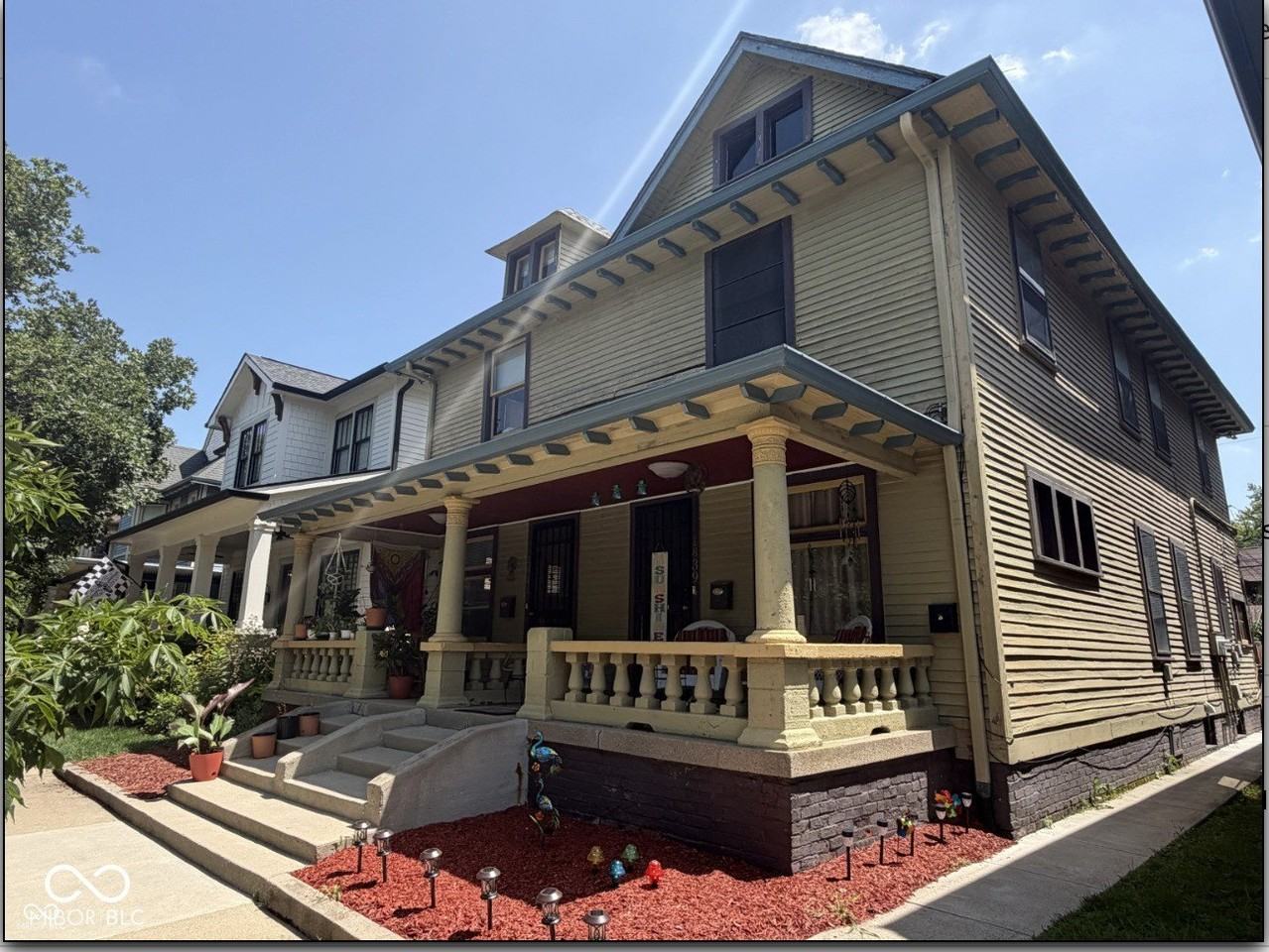 1841 N Talbott St - Photo 5 of 20