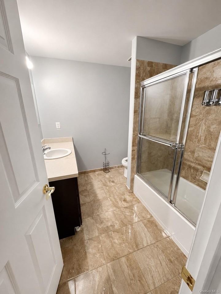 192 White Sands Way - Photo 5 of 13