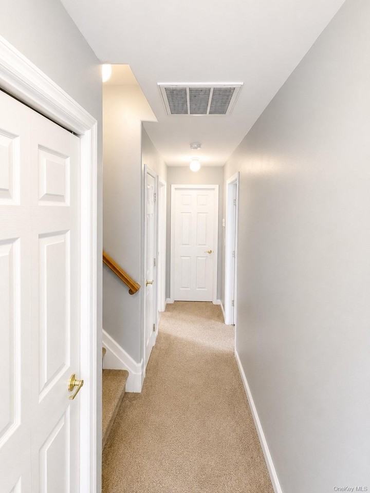 192 White Sands Way - Photo 6 of 13