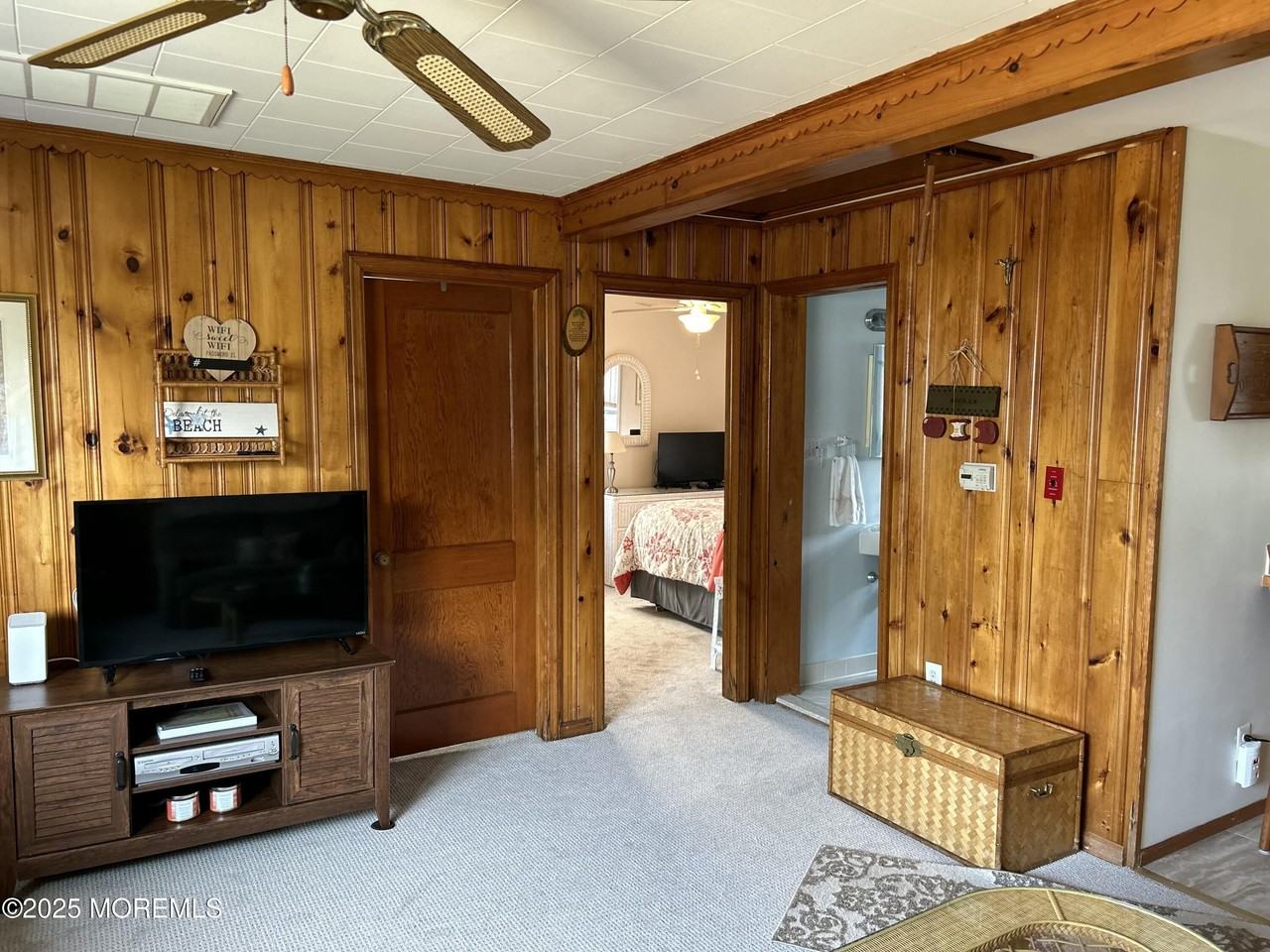 203 Princeton Ave - Photo 4 of 17