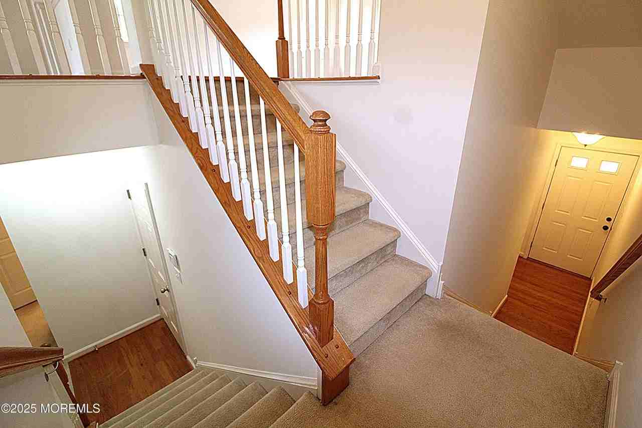 54 Pate Dr - Photo 2 of 27