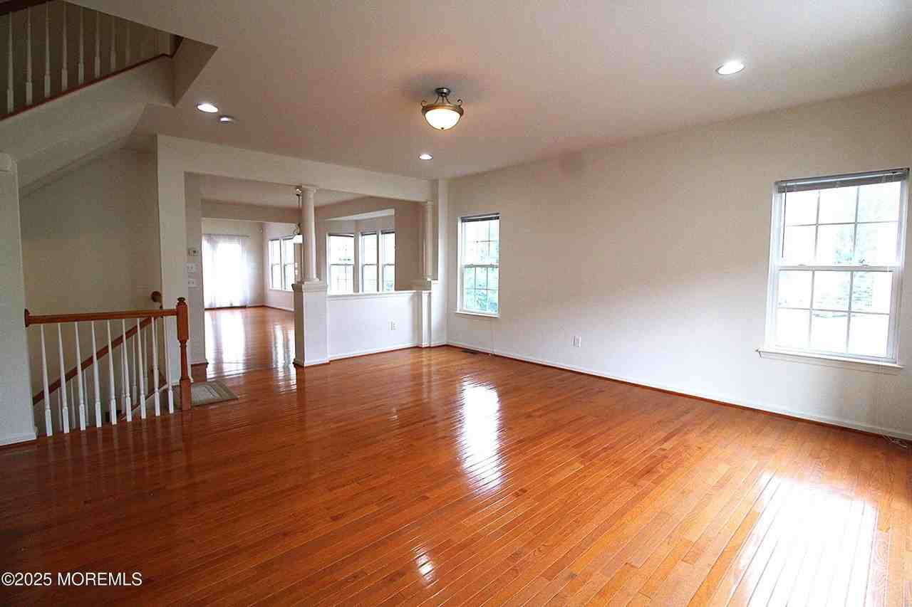 54 Pate Dr - Photo 3 of 27