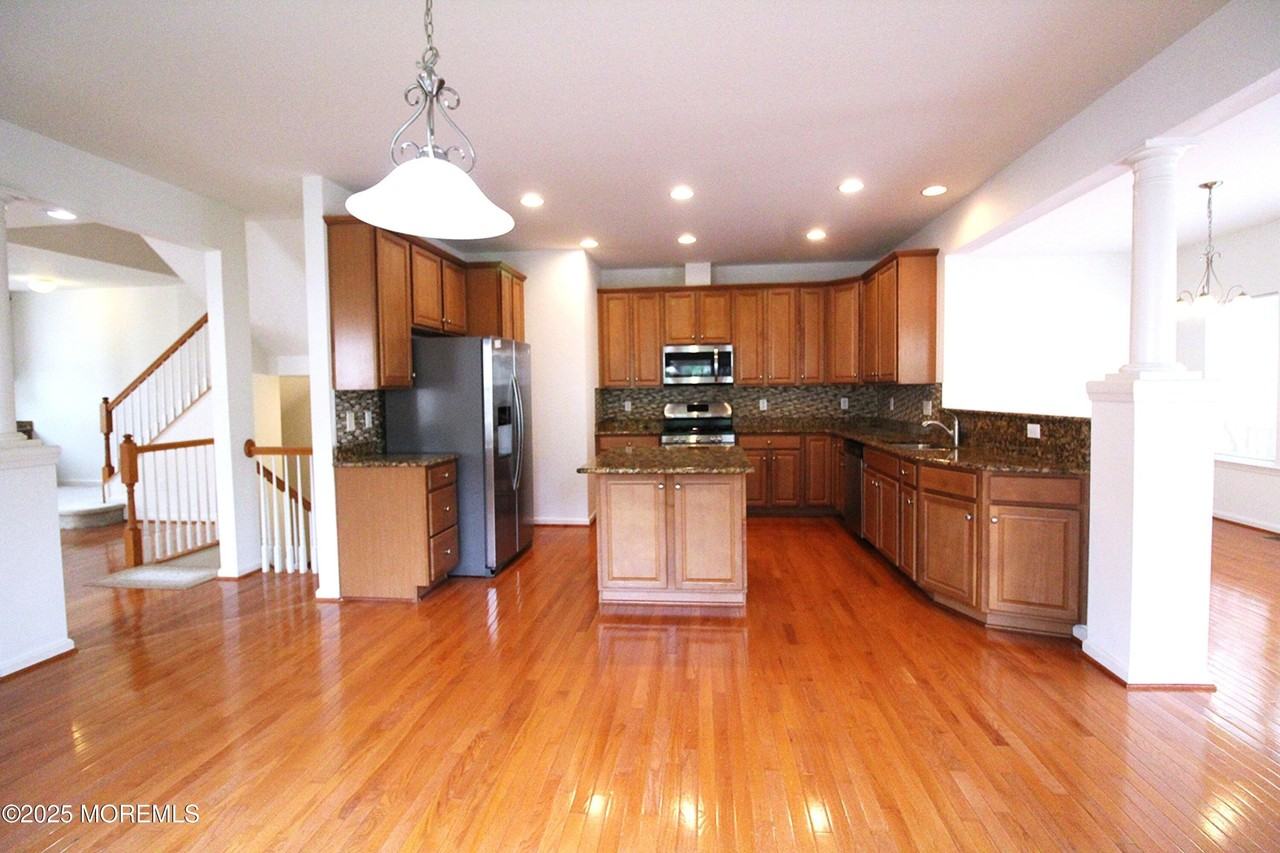 54 Pate Dr - Photo 7 of 27