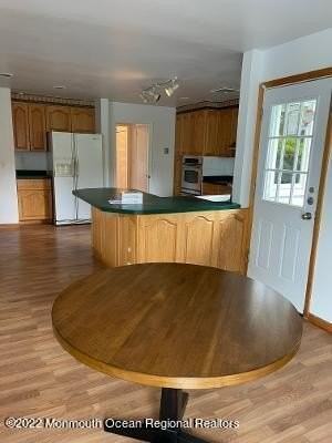 502 Roseld Ave - Photo 7 of 19