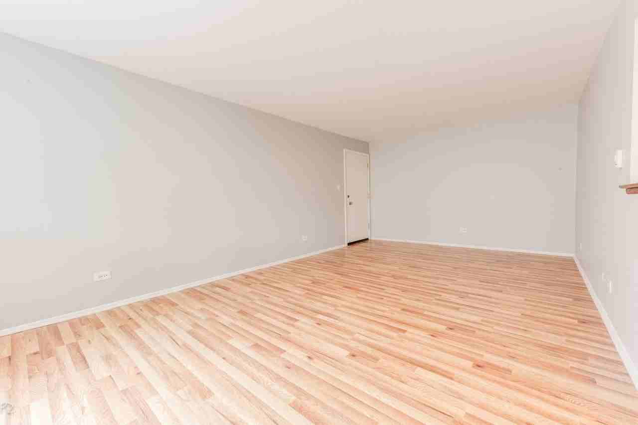 316 Marengo Ave #2B - Photo 3 of 16