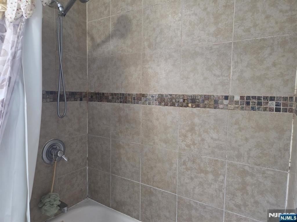 283 Paterson Ave #2 - Photo 7 of 12