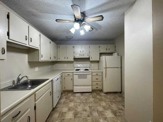 8 Northbrook Dr #807 - Photo 2 of 17