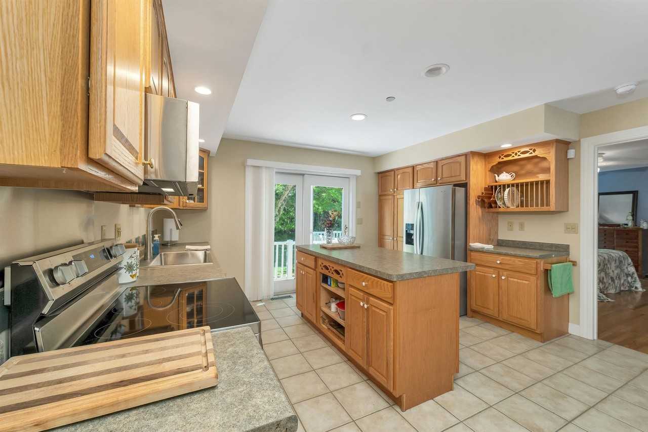 20 Emily Cir - Photo 6 of 30