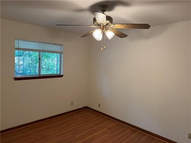 315 S Pierce St - Photo 6 of 7
