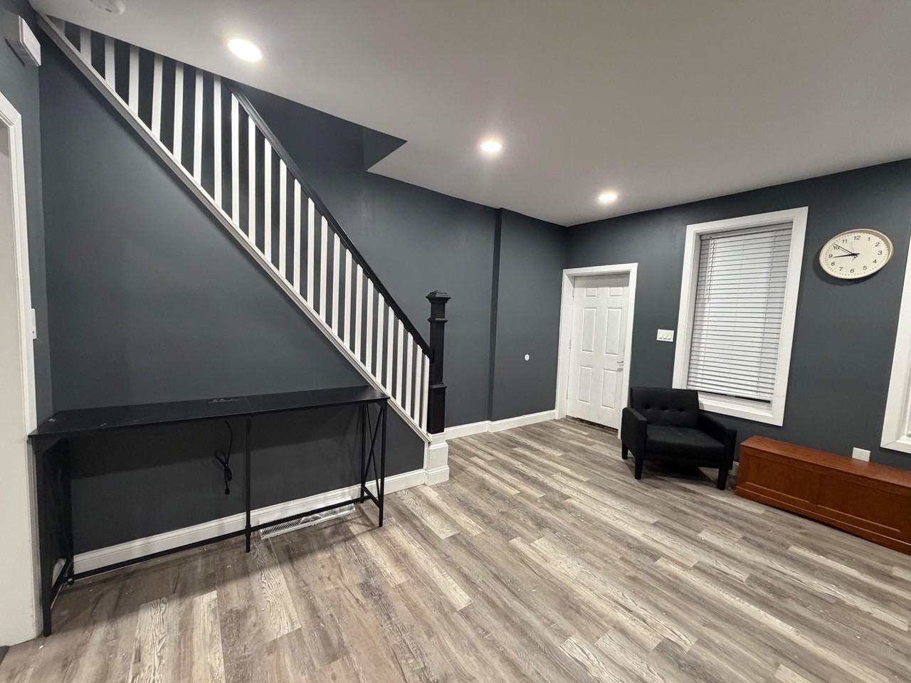 N 18th St - Photo 5 of 11