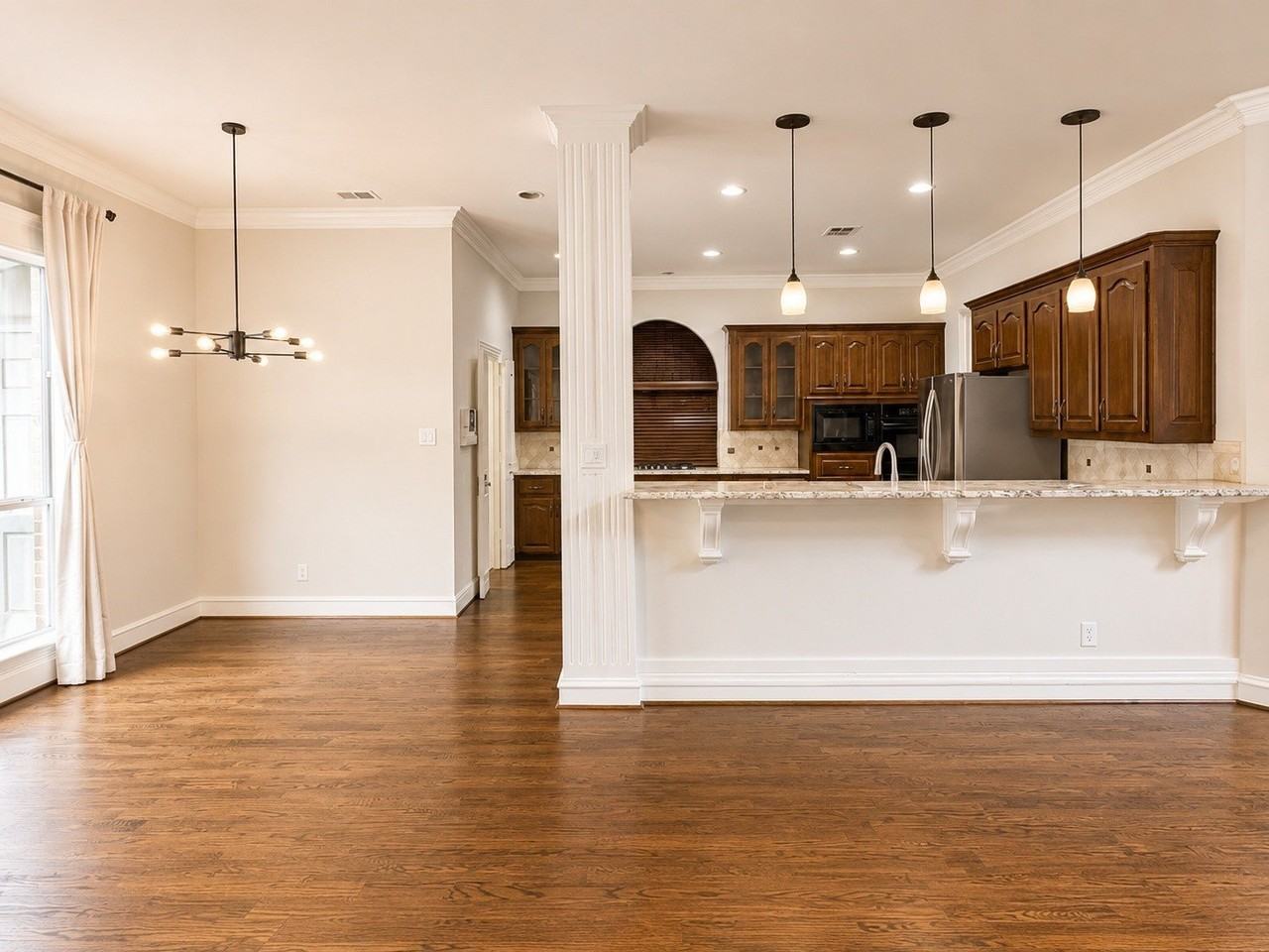 5001 Albany Dr - Photo 3 of 22