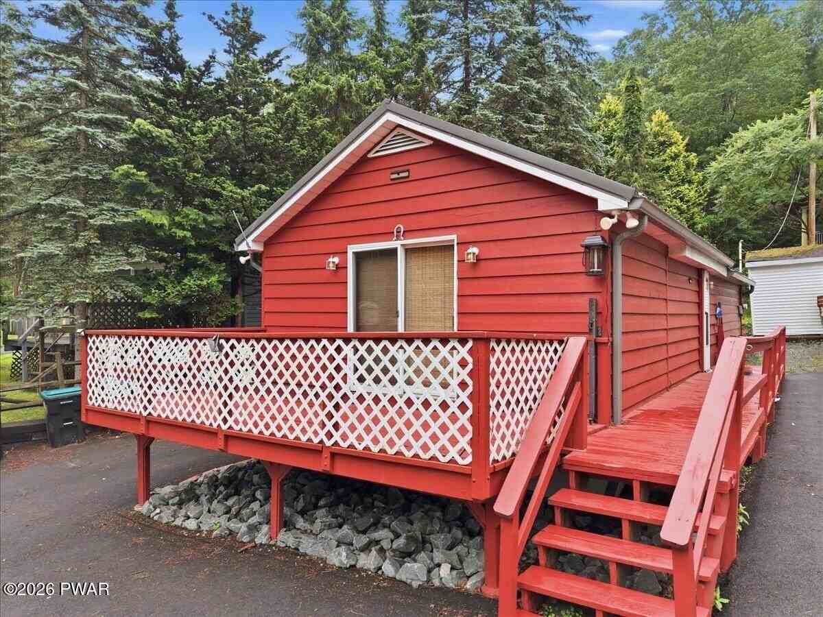 107 Apple Dr - Photo 2 of 18