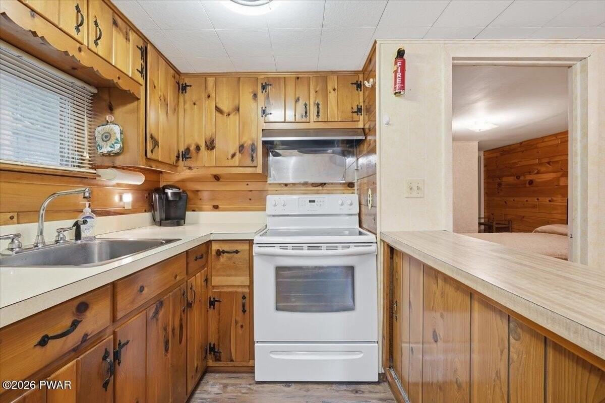 107 Apple Dr - Photo 5 of 18