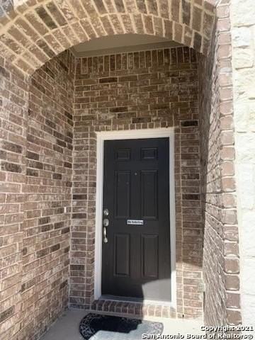 541 Landmark Gate - Photo 3 of 27
