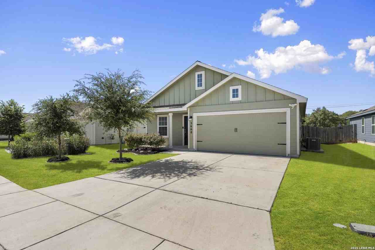 5668 Jasmine Spur - Photo 3 of 34