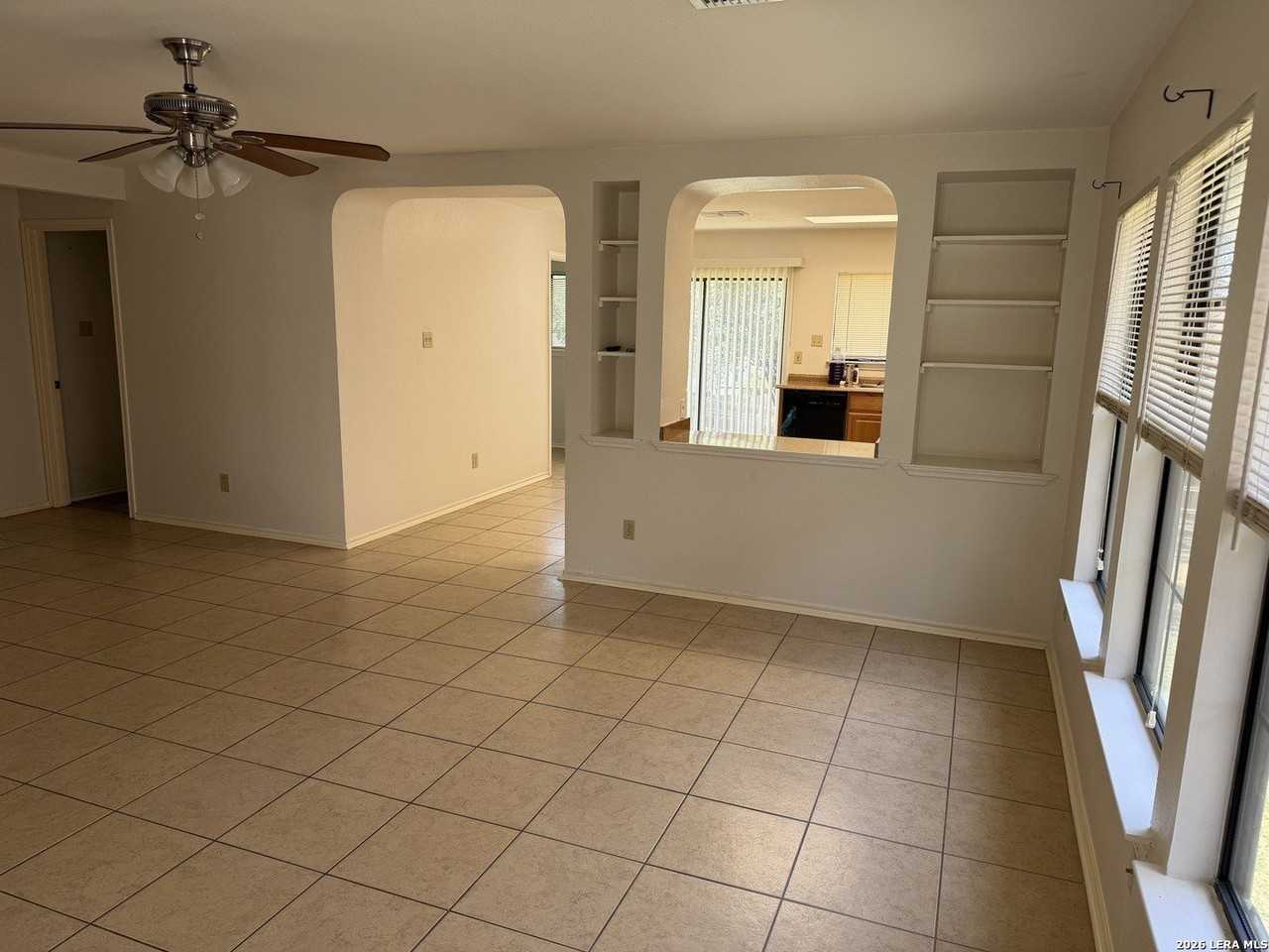 15843 Kenna Mist - Photo 3 of 13
