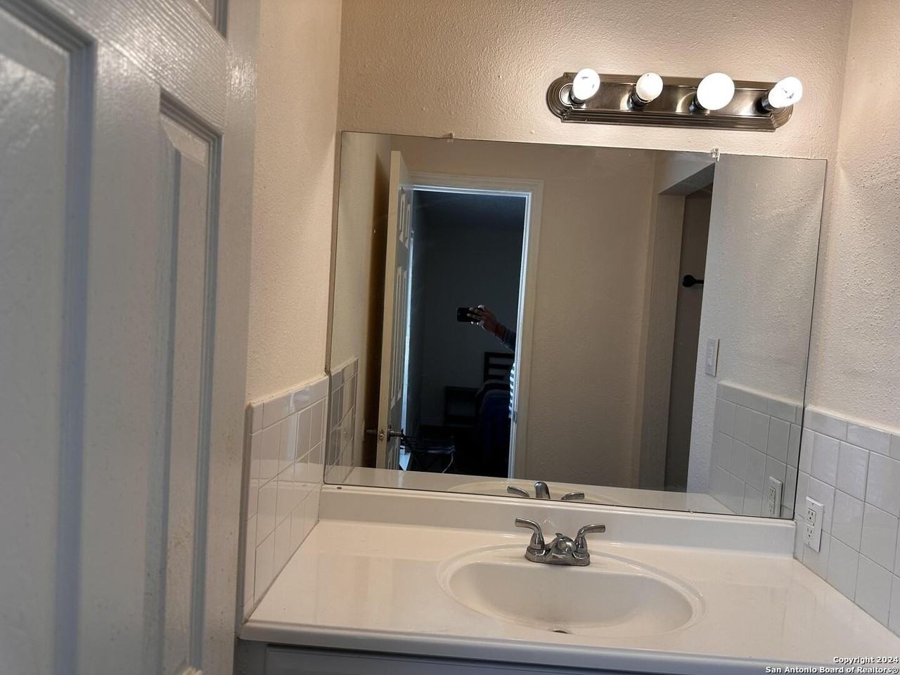 7322 Oak Manor Dr #12 - Photo 5 of 28