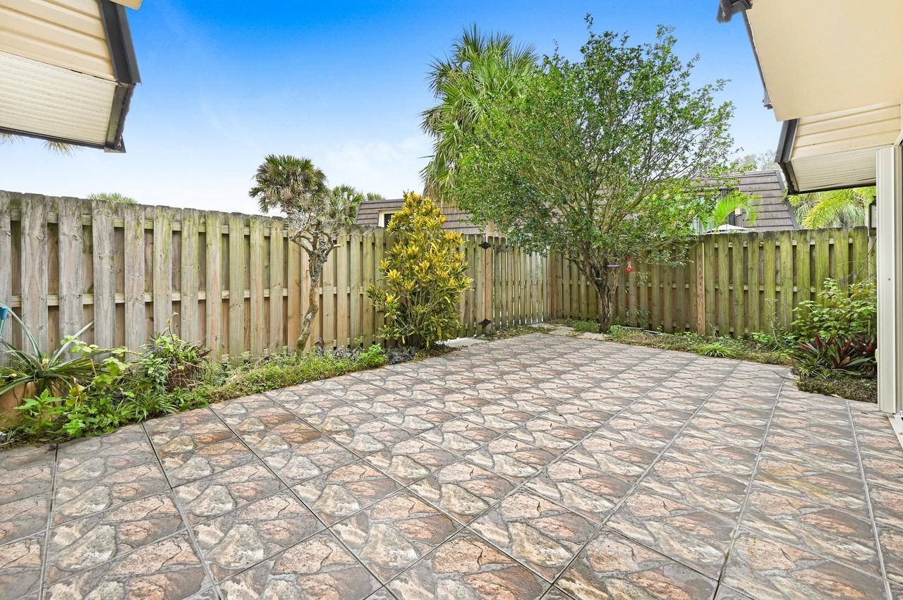 2111 Vista Oaks Cir Ne - Photo 4 of 43