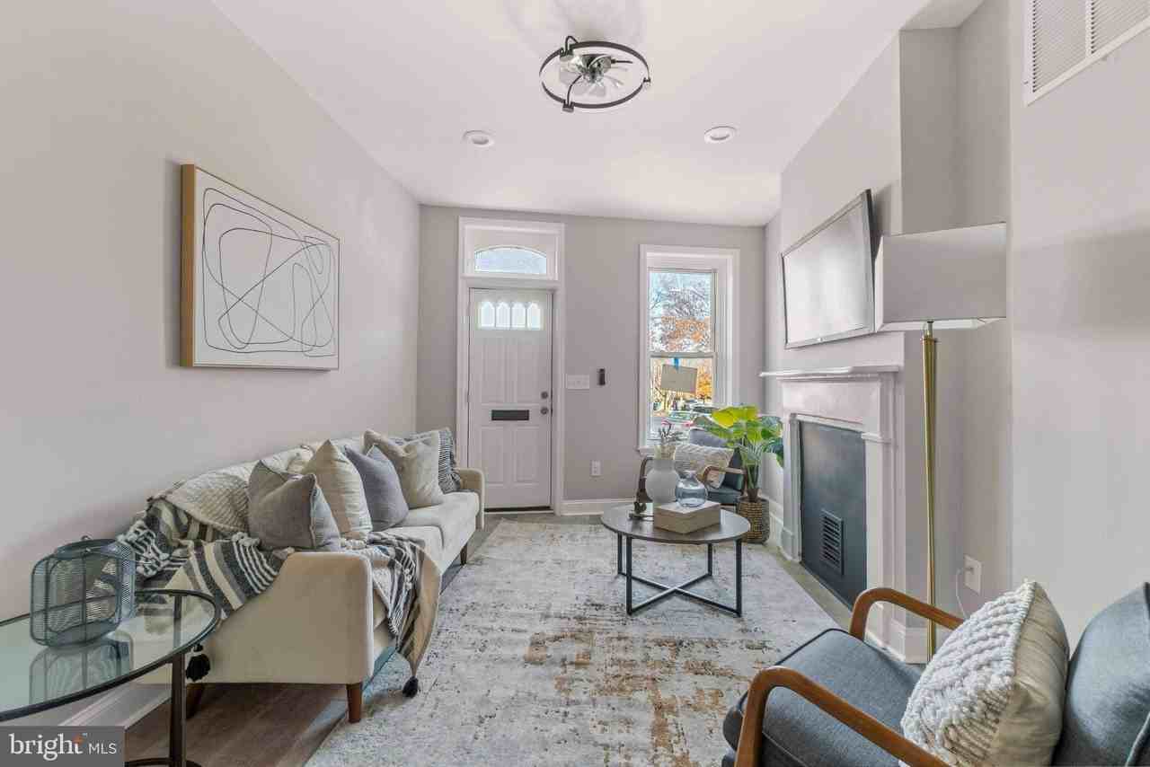 829 W Barre St - Photo 6 of 31