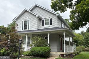 featured image of 10811 Topbranch Ln