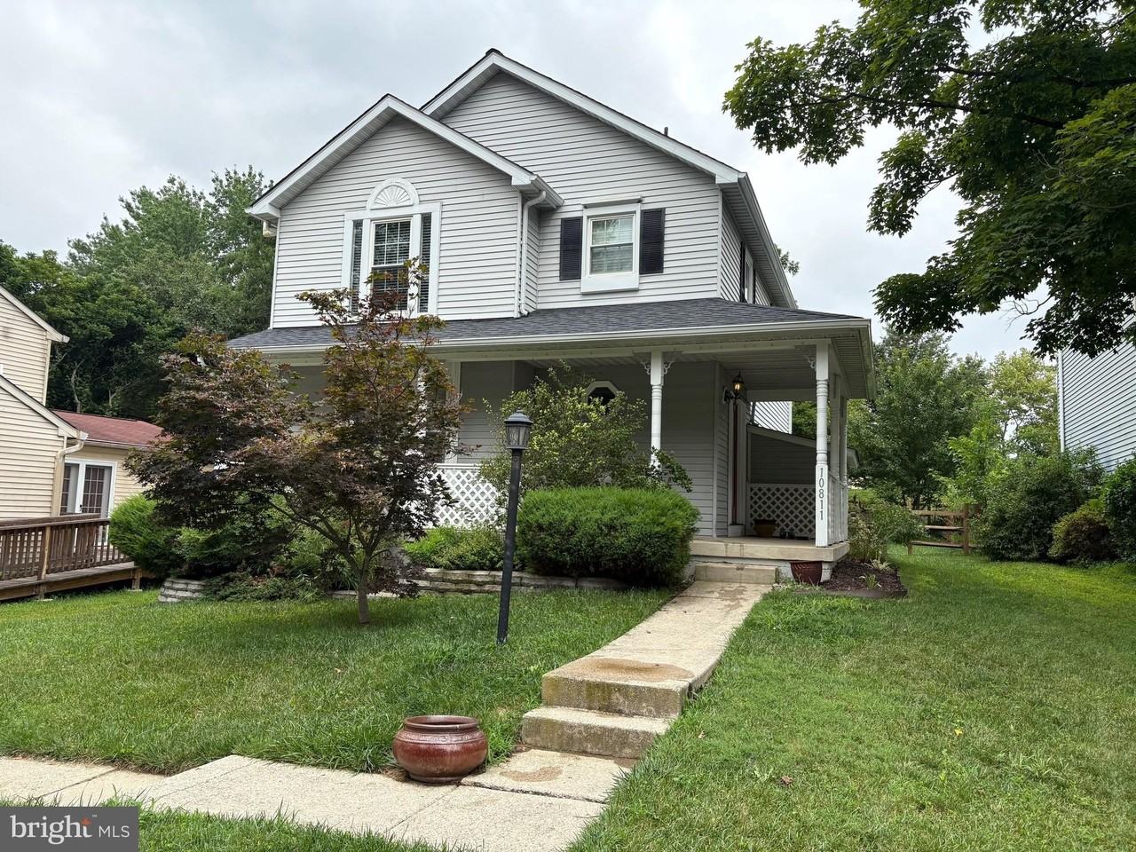 10811 Topbranch Ln - Photo 2 of 22