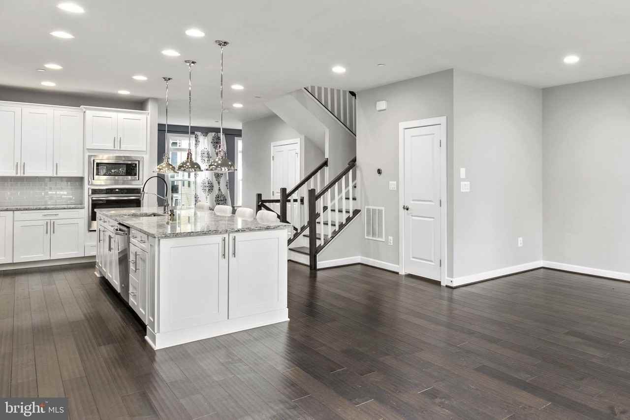 6012 Charles Xing - Photo 4 of 37
