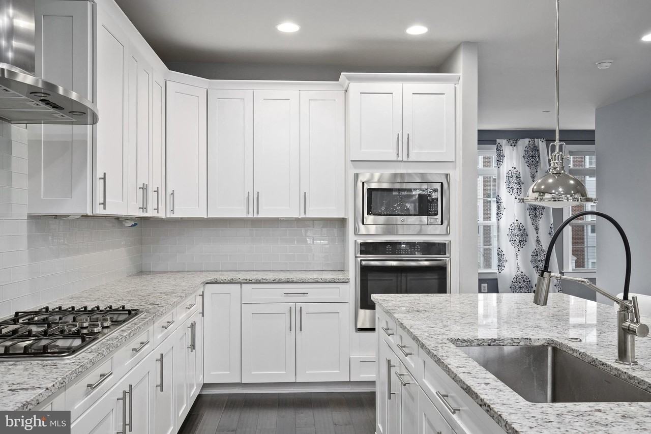 6012 Charles Xing - Photo 6 of 37